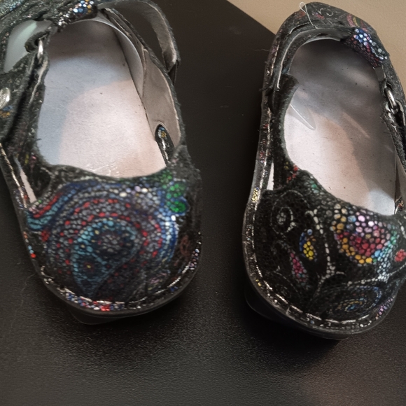 Alegria Women's Black Sandals with Colorful Pattern - Picture 3 of 6